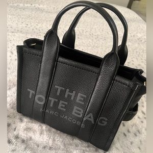 Marc Jacobs The Small Leather Tote Bag